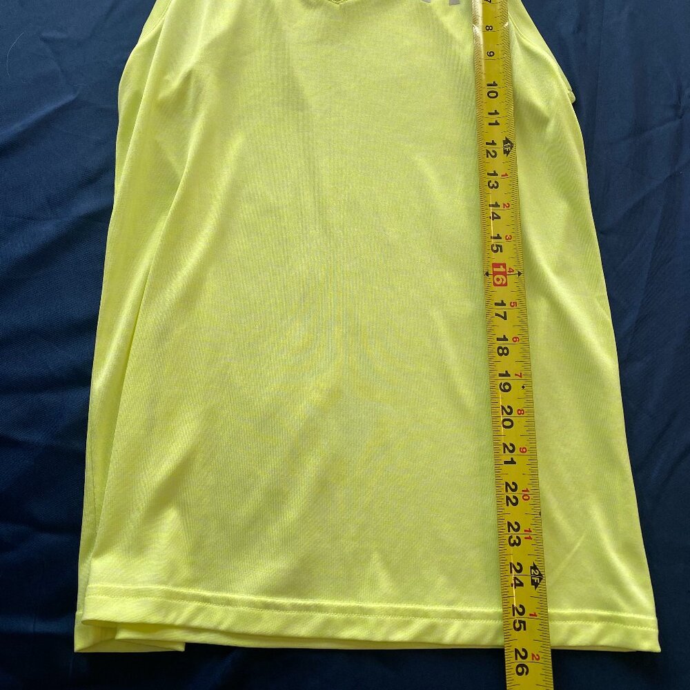 UNDER ARMOUR Women HeatGear dri Fit Sleeveless T Sh & Muscle Top V Neck SM both - Picture 5 of 11